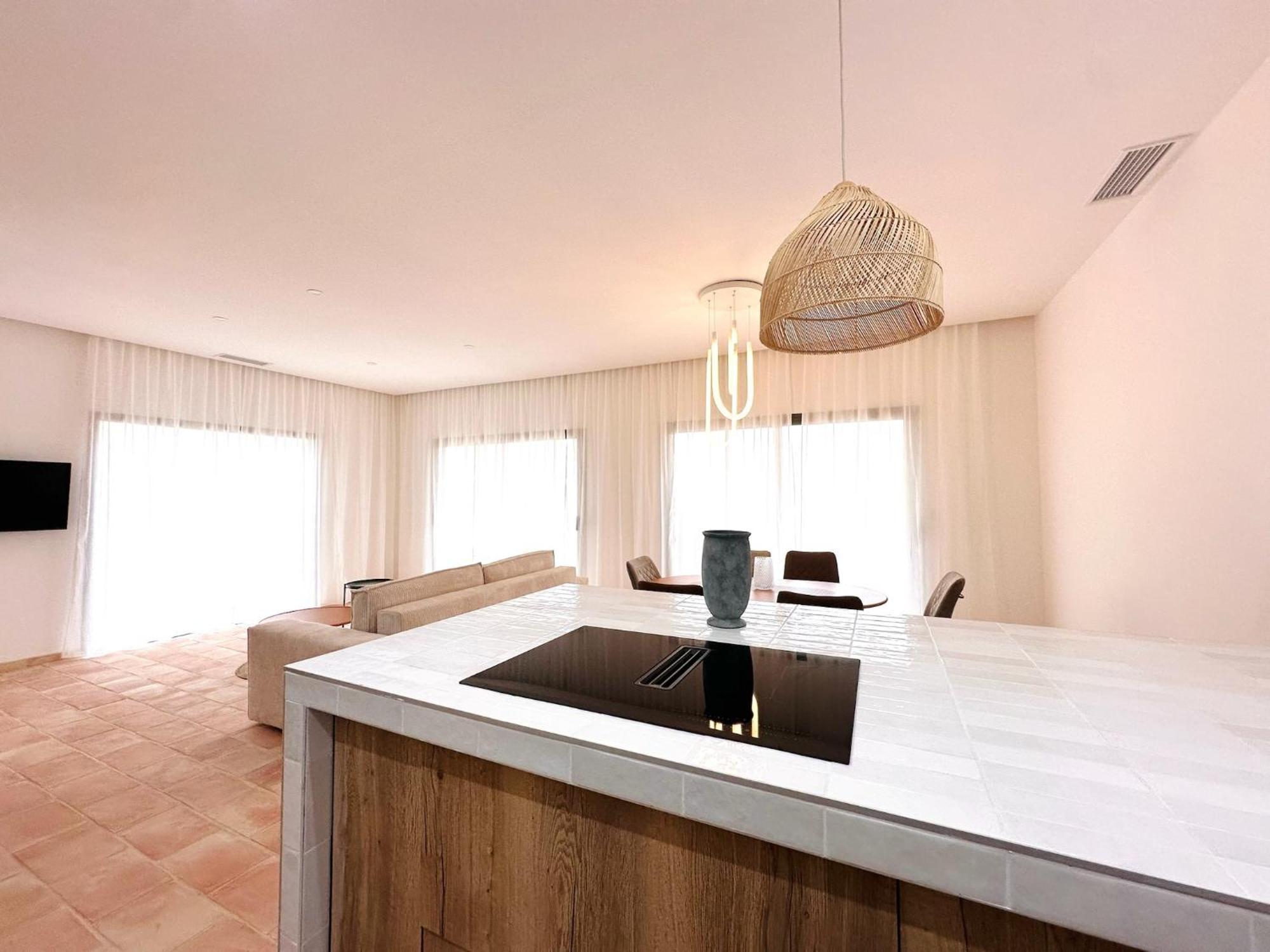 Villa Familiale Avec Piscine Hyper Centre วัลราส์-ปลาจ ภายนอก รูปภาพ