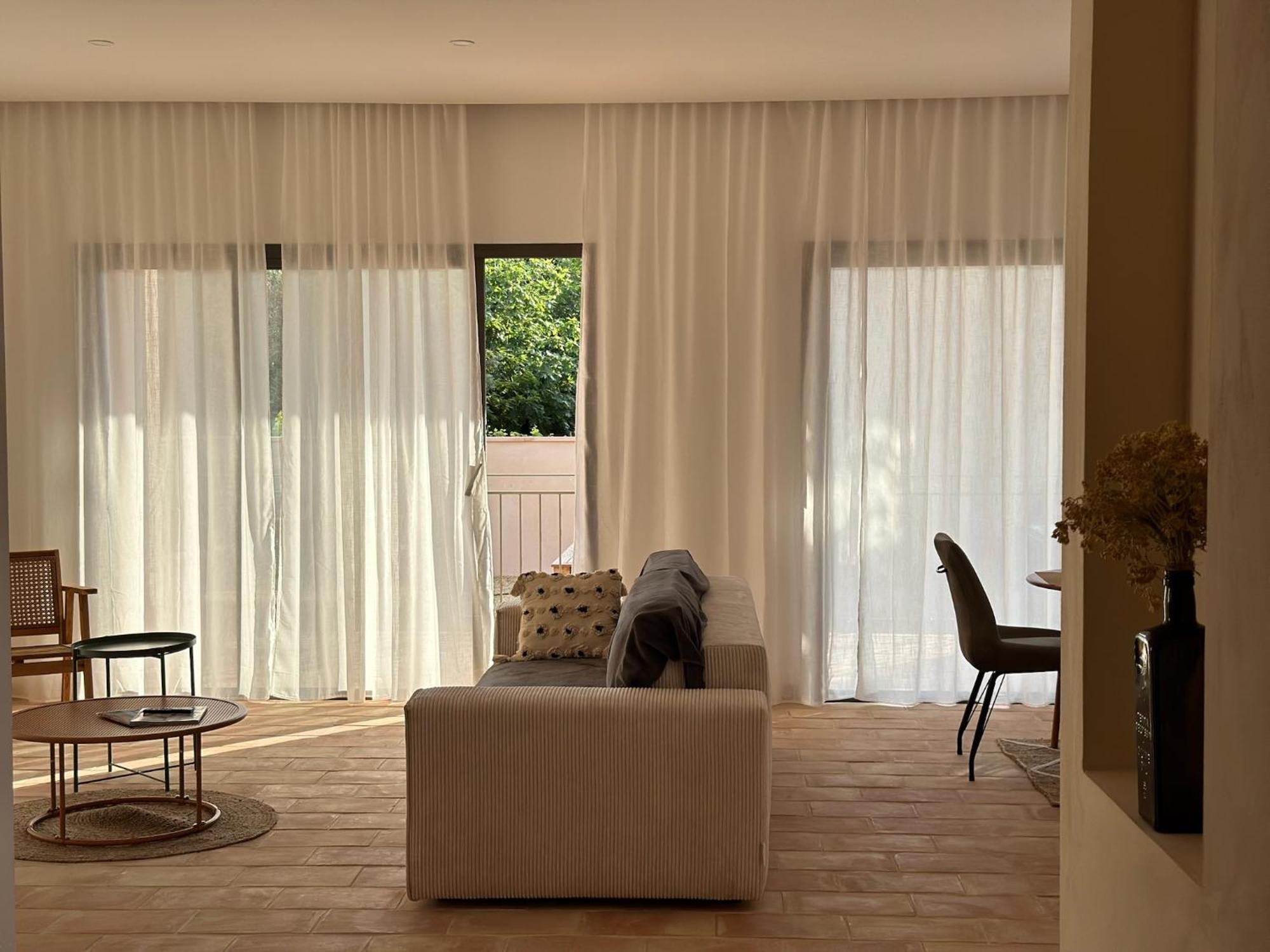 Villa Familiale Avec Piscine Hyper Centre วัลราส์-ปลาจ ภายนอก รูปภาพ
